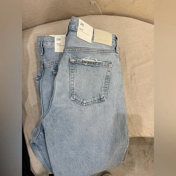 NWT Citizens Of Humanity nuve jeans size 26
